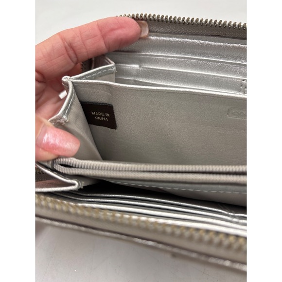 Coach Multicolor Zip-Around Logo Credit Card Women's Wallet - Picture 6 of 7